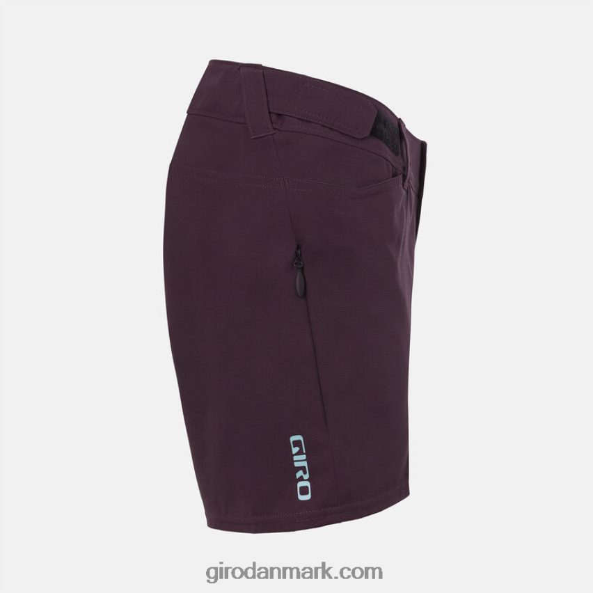 X4ZD8J1269 Giro Kvinder bue kort midt urchin