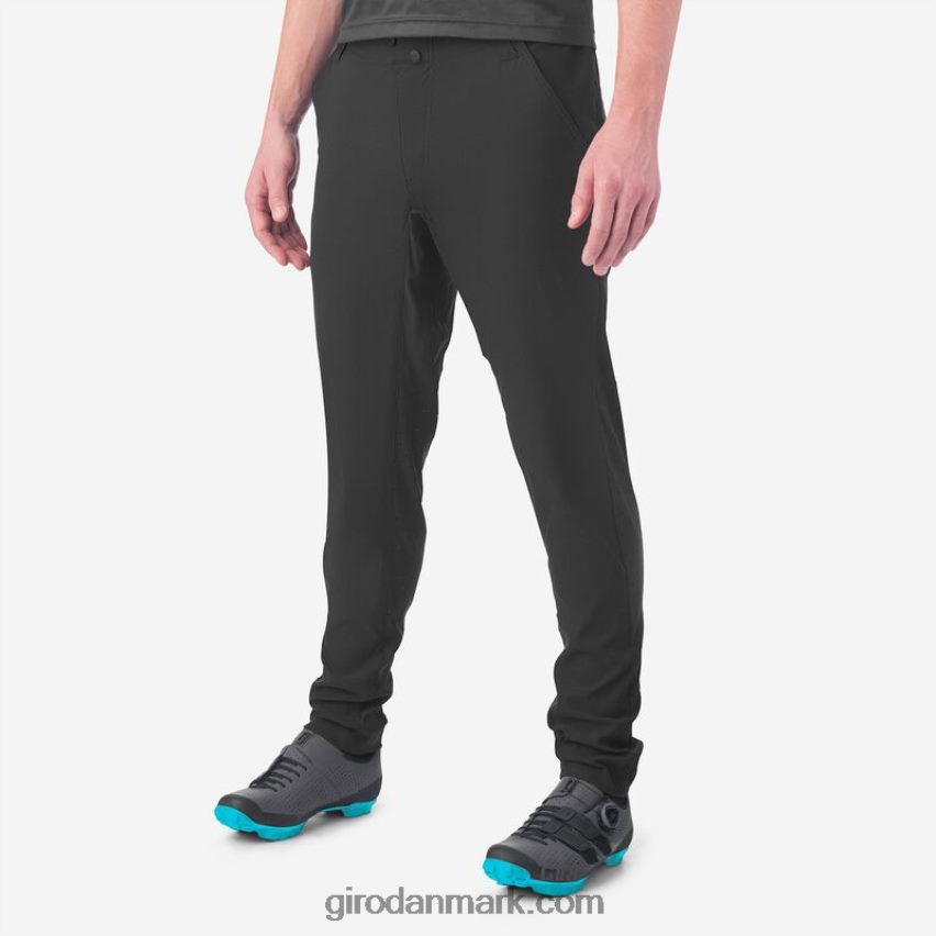 X4ZD8J739 Giro Kvinder kaos bukser sort