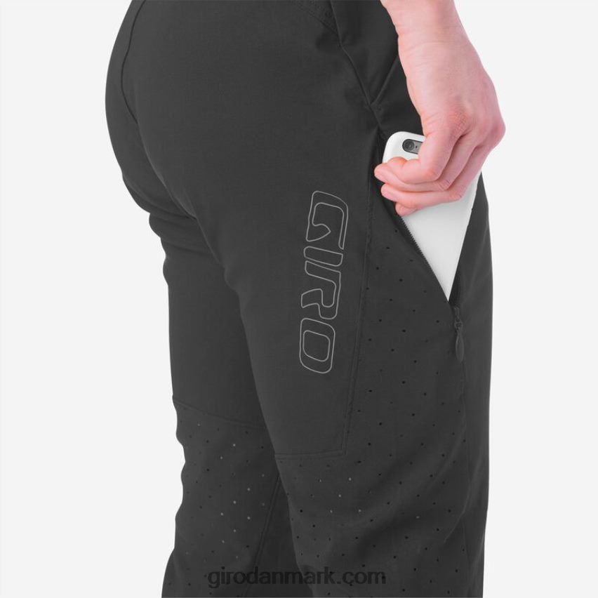X4ZD8J739 Giro Kvinder kaos bukser sort