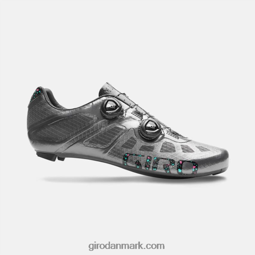 X4ZD8J530 Giro unisex kejserlige sko kulstof/glimmer